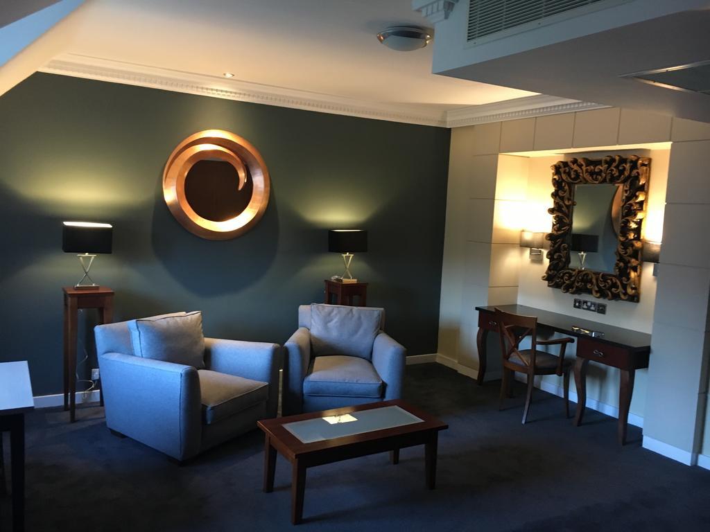 Wild Pheasant Hotel & Spa 兰戈伦 外观 照片