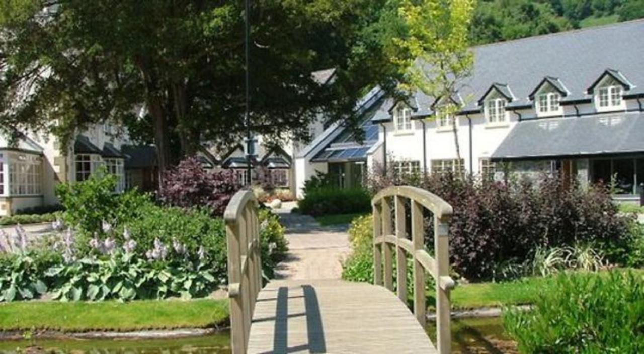 Wild Pheasant Hotel & Spa 兰戈伦 外观 照片